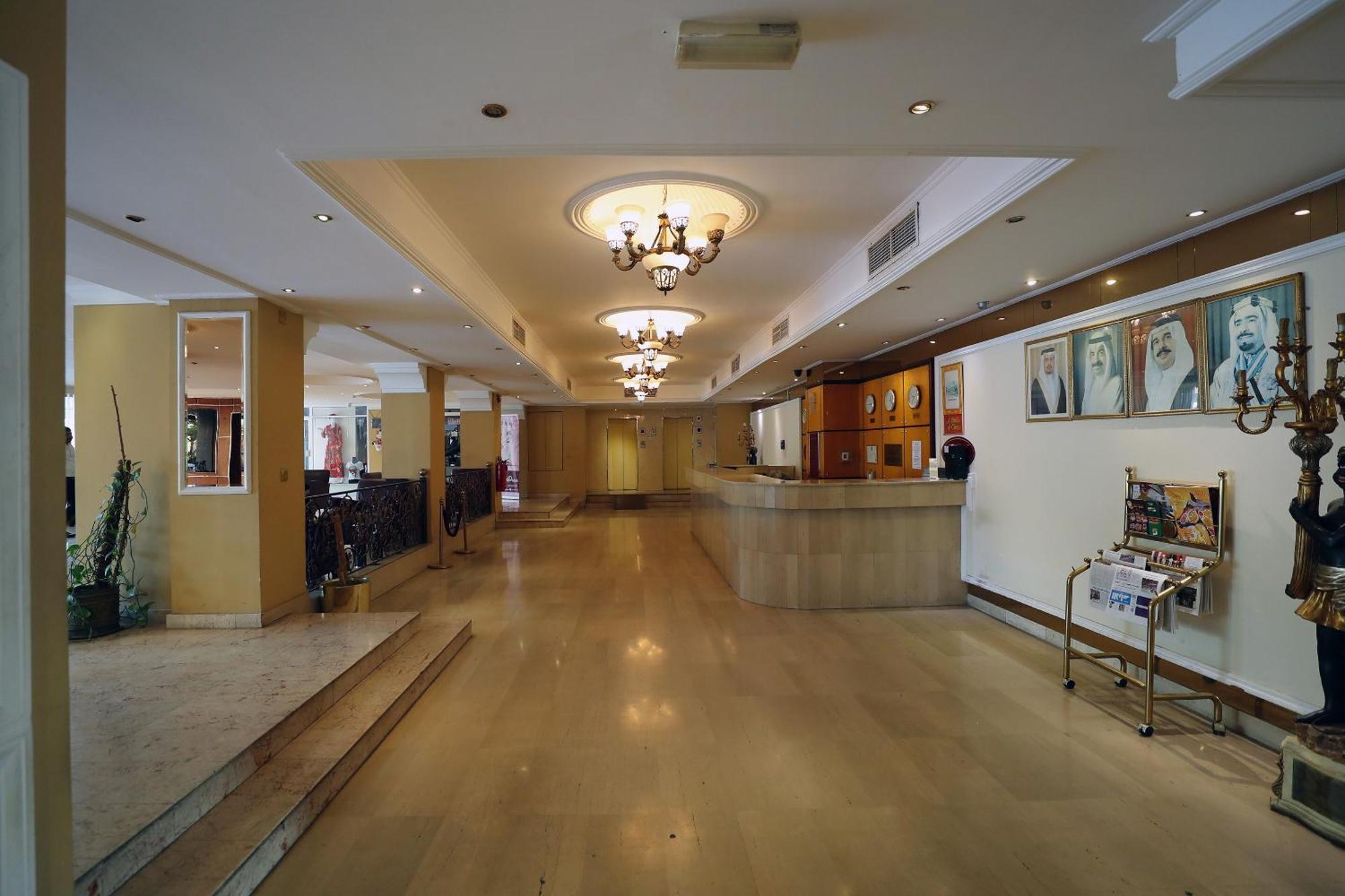 Oyo 112 Semiramis Hotel มานามา ภายนอก รูปภาพ
