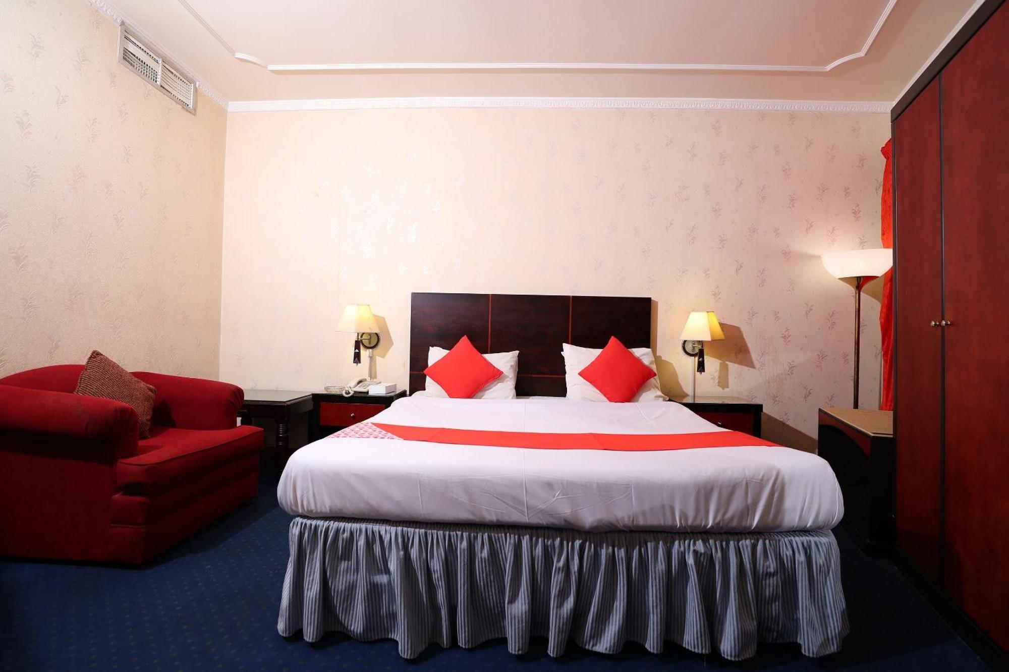 Oyo 112 Semiramis Hotel มานามา ภายนอก รูปภาพ